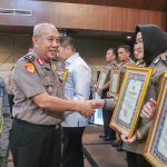 Raih Predikat Terbaik di Polda Jajaran, Polresta Malang Kota Terima Penghargaan Pelayanan Publik Kapolri