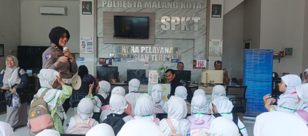 Polisi Sahabat Anak: Satlantas Polresta Malang Kota Tanamankan Kamseltibcarlantas Sejak Dini hingga Pengenalan Polisi Satwa K9